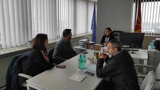 Agjencisë zhvilluan takim me drejtorin organizativ të ISHP KU- së Kirurgjia Digjestive